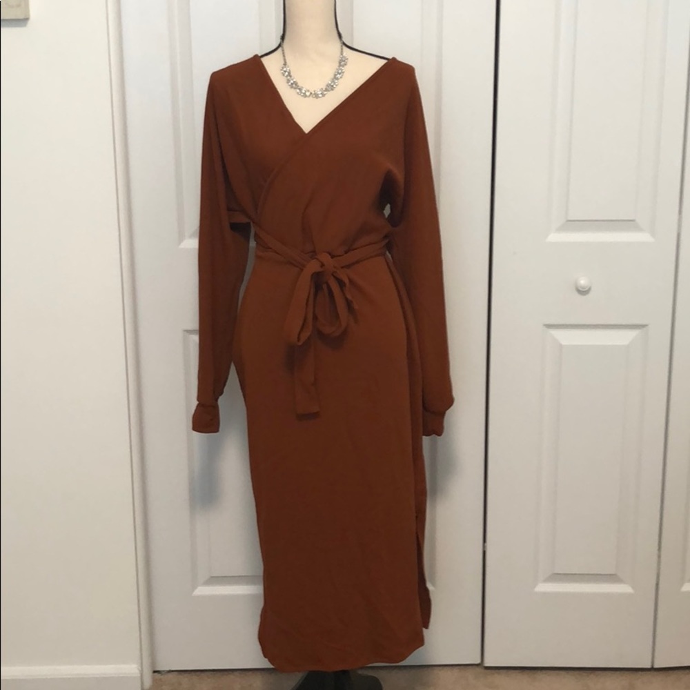 Gorgeous Fall & Winter Dress - Picture 2 of 3